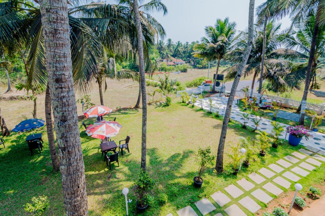 Bed and Breakfast White House In Goa, Truly Amazing Experience Saligao Екстер'єр фото