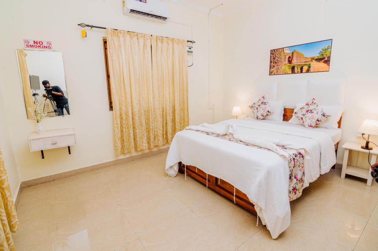 Bed and Breakfast White House In Goa, Truly Amazing Experience Saligao Екстер'єр фото